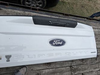 Ford 2016-2024 Tail Gate With Camera