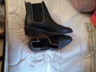 Black Chelsea Ankle Boots with Chain Detail