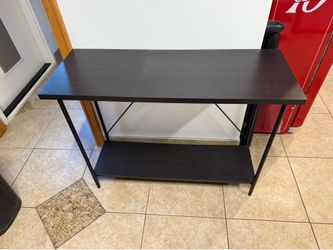 Entry table / appliance table