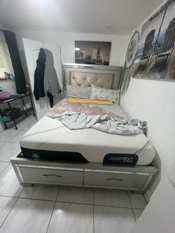 Light up Queen Bed frame with mattress