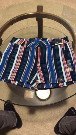 Women’s Shorts Size 4
