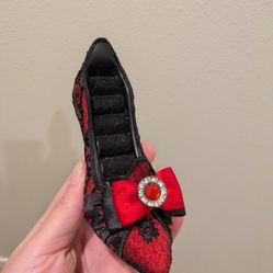 Vintage Shoe Ring Holder