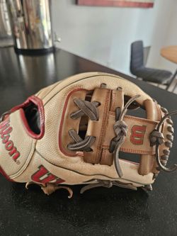 Wilson A2000 11.75 Infield Glove -GOTM Limited Edition May 2022