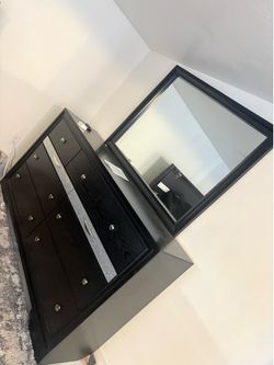 Dresser with mirror