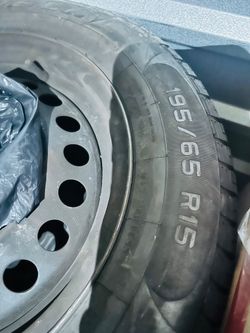 Set of 4 Tires with Steel Rims – Size 195/65R15