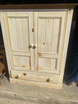 Ethan Allen TV Cabinet—Project Piece