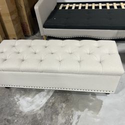 51" Ottoman Storage Benches, 30 Gallons End of Bed Storage Bench, Large Rectangular Ottoman, Button-Tufted Ottoman with Storage for Living Room Bedroo