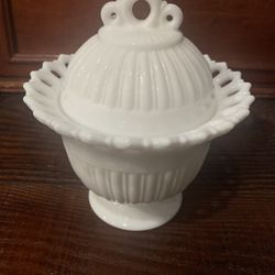 Vintage Fostoria Covered Candy/sugar Milk Glass