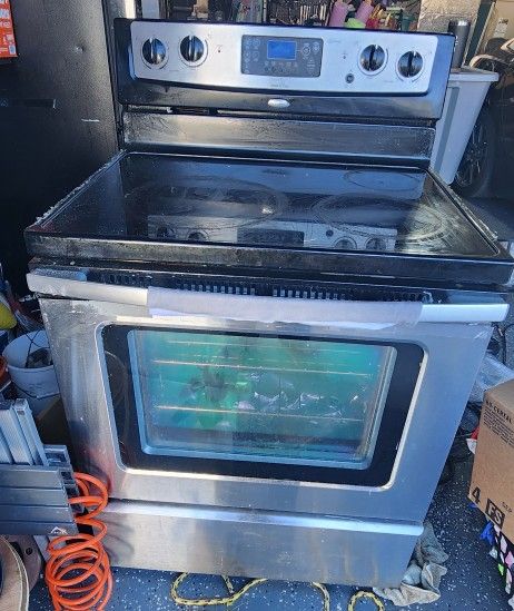 Whirpool Electric Range