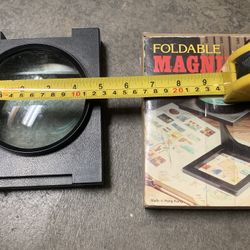 Vintage Tabletop Magnifying Glass