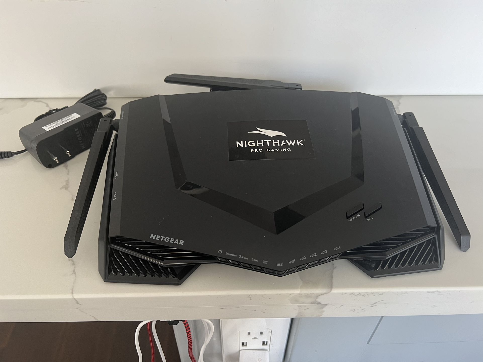 NETGEAR Nighthawk ROUTER.
