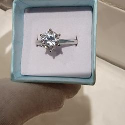 Luxury Diamond Cz Ring Size 9