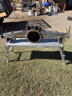 Early bronco 9inch used on ford ranger pre runner 4 link differential housing