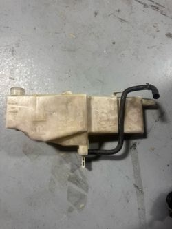 G37 Coolant Reservoir