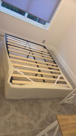 queen/full  bed platform