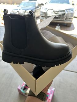 Girls Dress Shoes