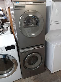 Asko 24" light gray stackable front load washer and dryer set - Free delivery