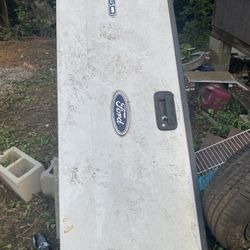 Ford Tail Gate