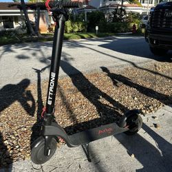 NEW Ettrone Electric Scooter
