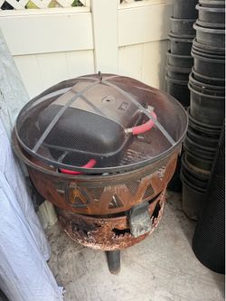 2 fire pit & 1 griller , take all for $10
