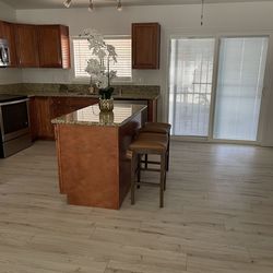 Casa renta  $2,800  con  los billes Incluidos