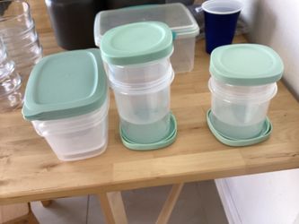 Up and up food storage containers with lids