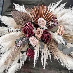 reason thing Beautify Your Wedding with Elegant Accessories!