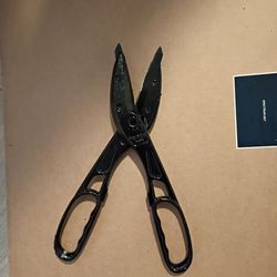Metal sheers cutters