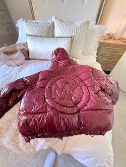 Michael Kors Puffer Jacket Burgundy Glossy