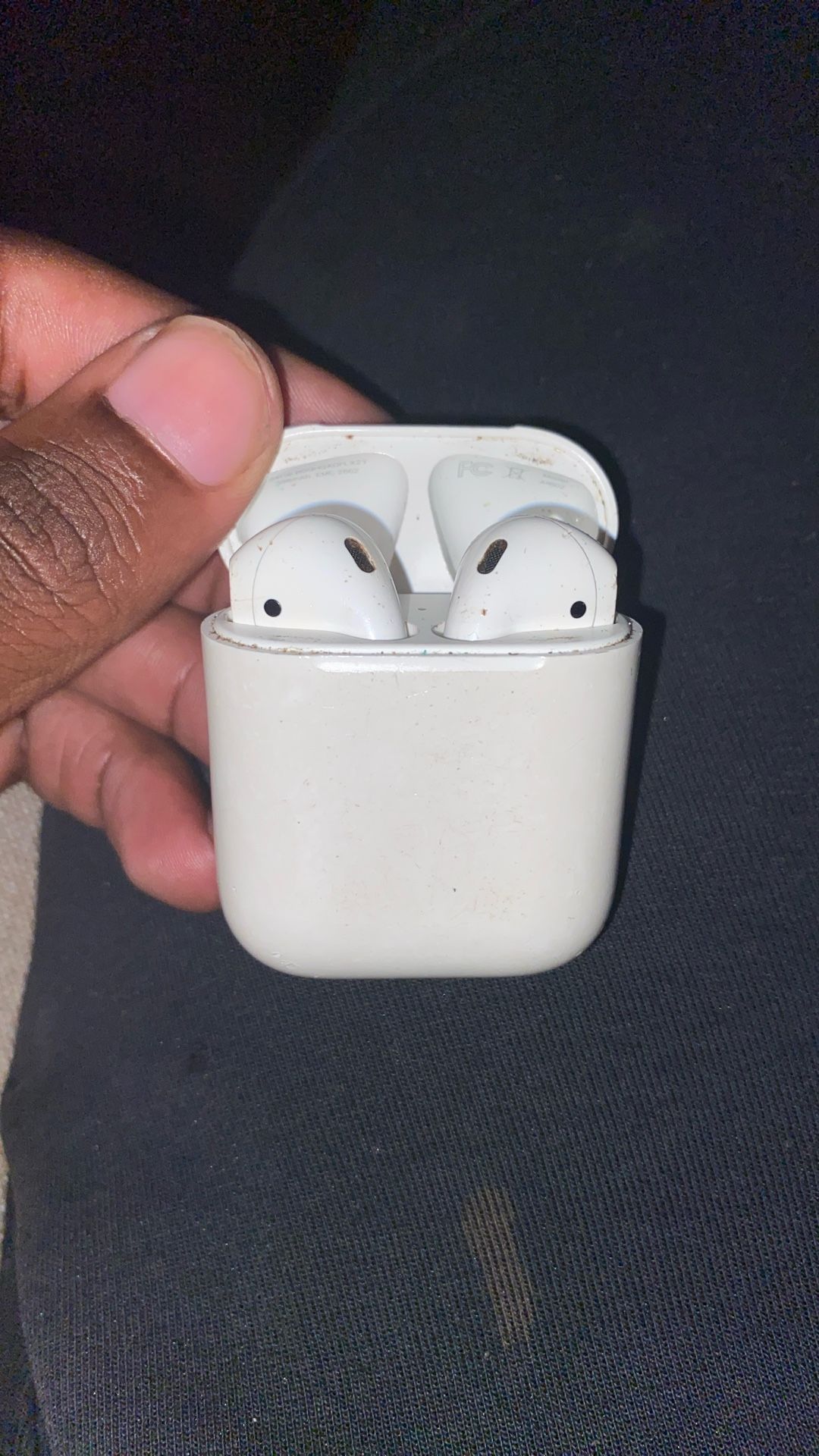 White Apple headphones