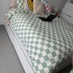 IKEA Malm Queen bed frame With Storage Drawers