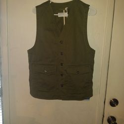 Men's army green Universal works vest size Large