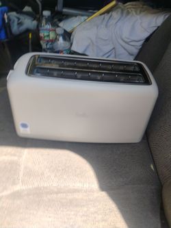 Bella 4 slice slim toaster