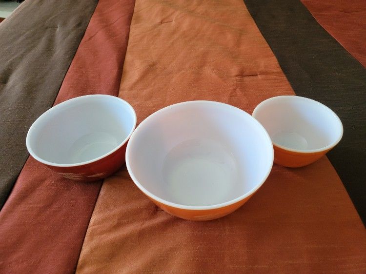 CORNING WARE PYREX BOWL SET