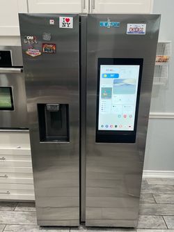 Samsung touch screen smart refrigerator