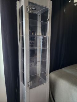 Oakley display case showcase stand