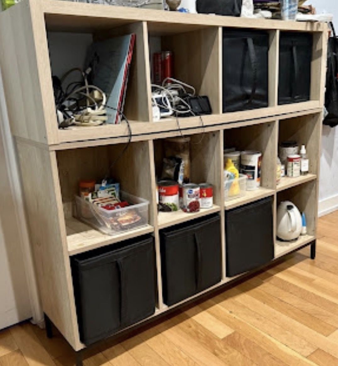 Pantry/book shelving