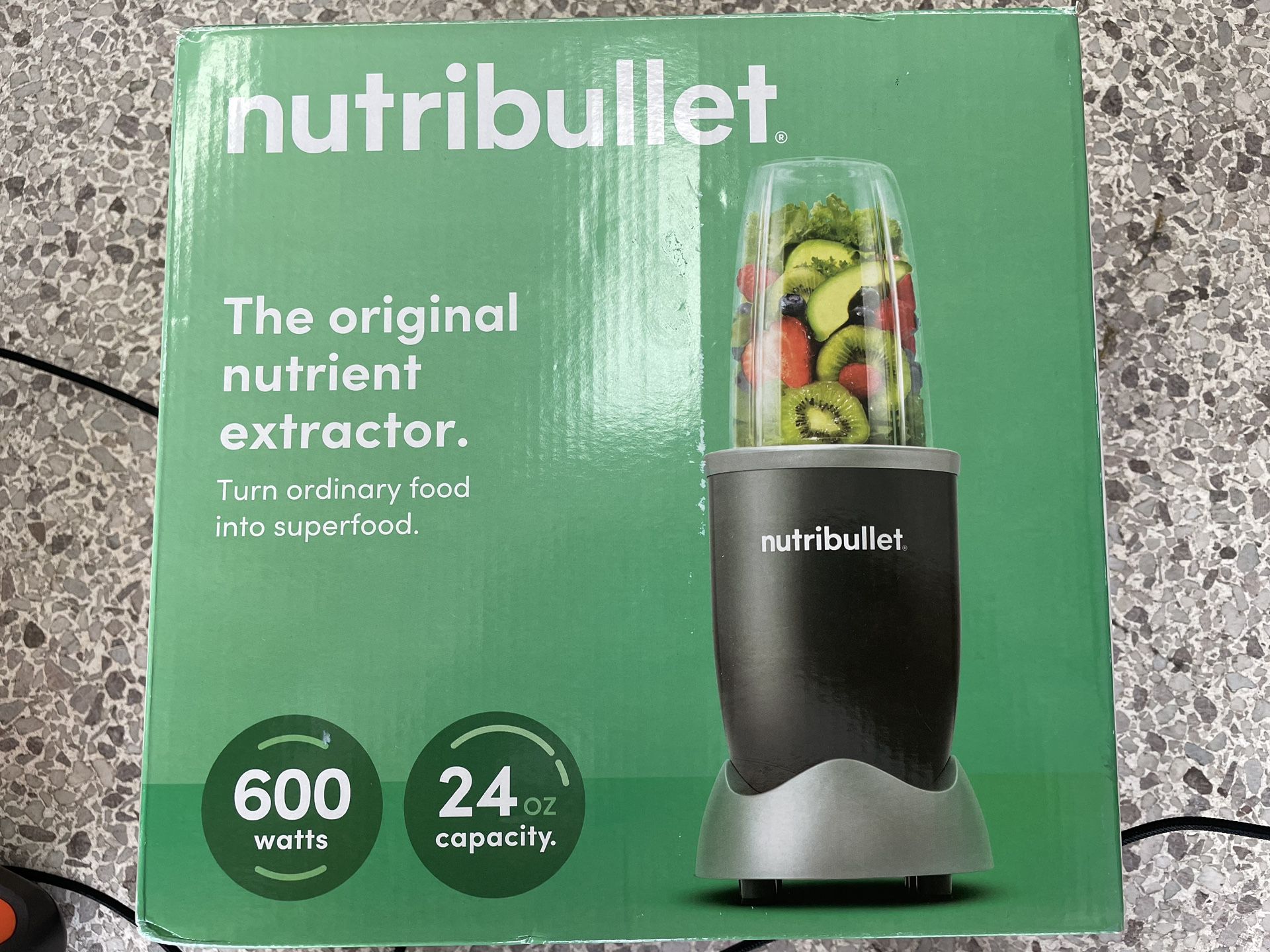 nutribullet 600W Personal Blender for Sale in Lake Worth, FL - OfferUp