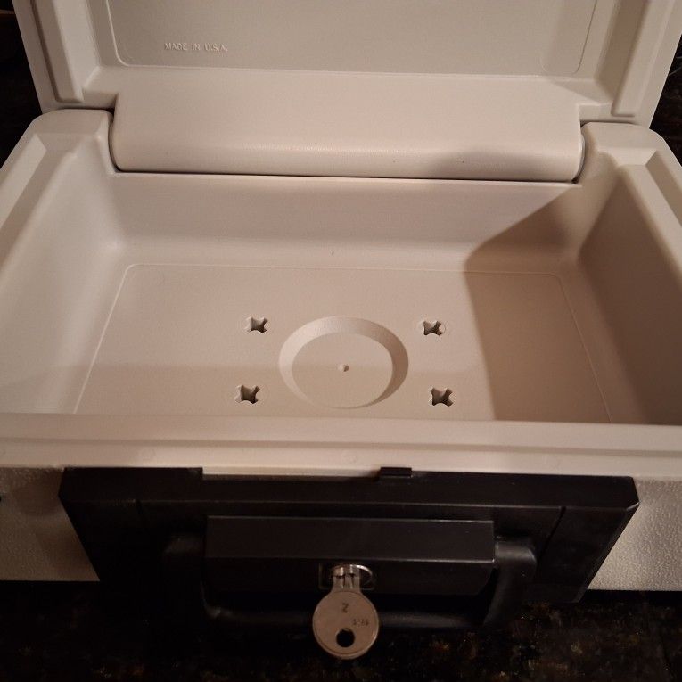Safe Box with key