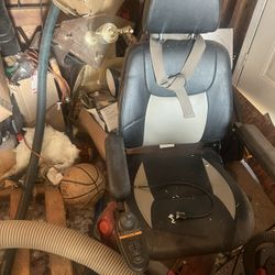 Merits Atlantic Power Wheelchair 