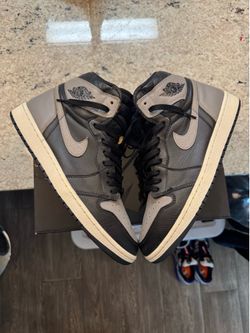 Air Jordan Retro 1 High “Shadow”