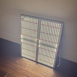 Spider Farmer 480W LED Grow Light – Mean Well Drivers – $280