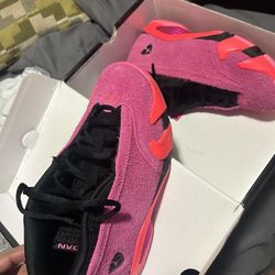 Retro’s 12,14 Size 7 In Boys Both 