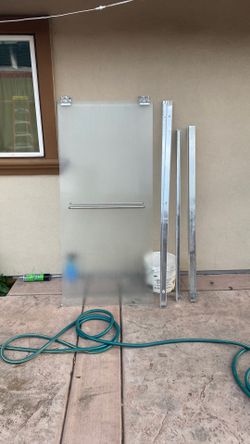 Sliding door