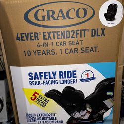 Graco 4ever Extend2Fit DLX 4-in-1 Car Seat 