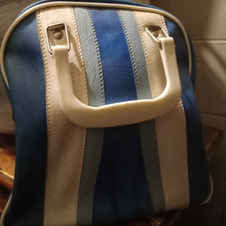 70's Bowling Bag And Ball