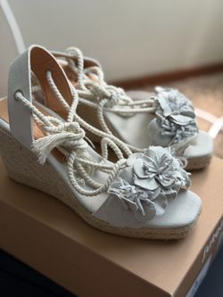 Sandals size 7.5