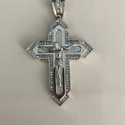 Stainless steel cross charm/pendant