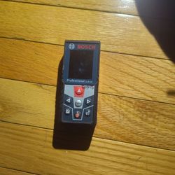 BOSCH Professional (GLM 42) Laser Measure