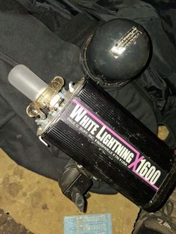 White lightning photo lights